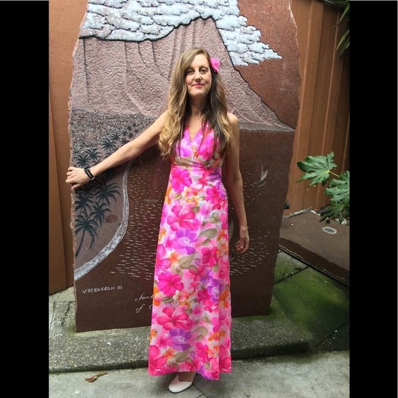 Meet your Posher - Picture 9 of 16